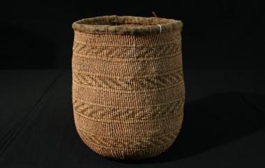 Cylindrical Bag, with horizontal stripes