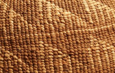 “Clam” Design Basket Detail