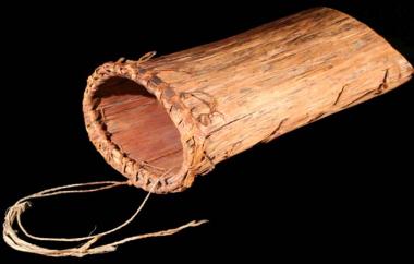 Cedar-bark &quot;bucket&quot;