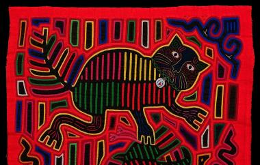 Mola with cat with collar and bell, catching bird. (exterior)