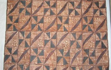 Tapa cloth, dark brown designs